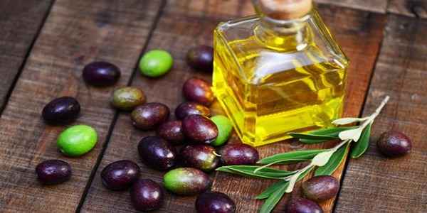 تصویر 5 از خرید روغن زیتون با بو + قیمت فروش استثنایی